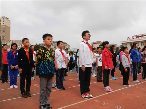 4、入学新生们
